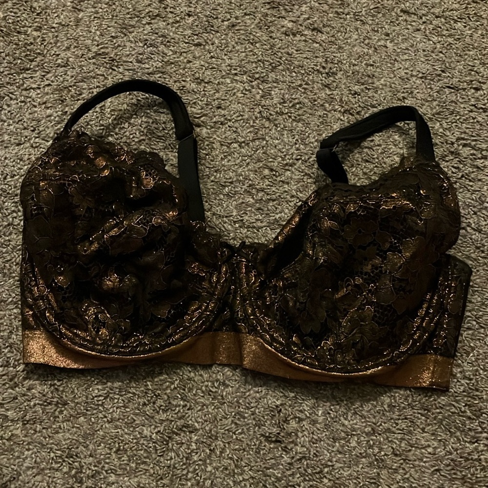 CACIQUE Unlined Full Coverage Lace Bra size 38G